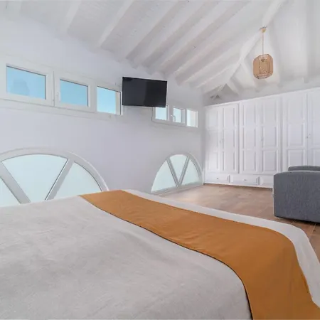 Megaron Boutique * Skiathos Town