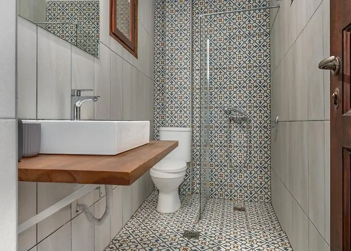 Megaron Boutique * Skiathos